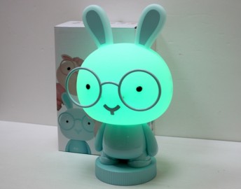 Lámpara Conejo USB Cambia 8 Colores