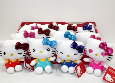 Kitty Peluche 50 Aniversario 18 cm x 4